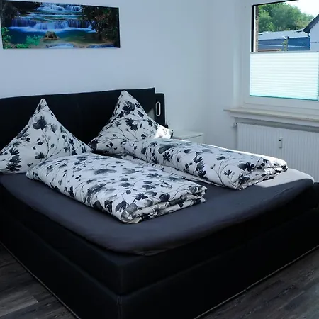 Апартаменты Bonsai-ferienwohnung Бад-Лар